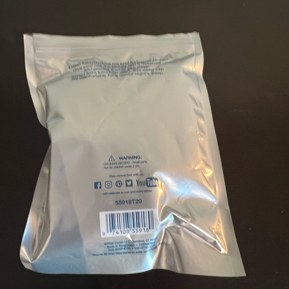 Satin Sleep cap made by CONAIR. Light pink. Protect you hair while you sleep. - Picture 3 of 4